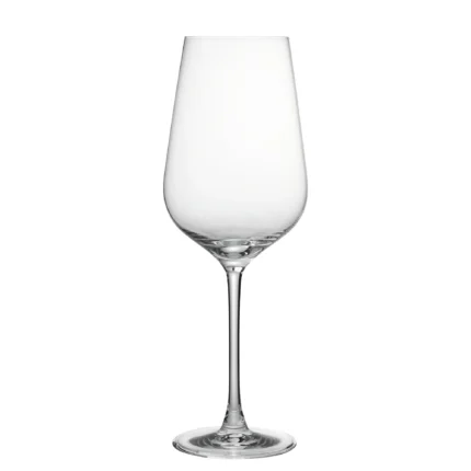 Bordeaux red wine glass 407–620 ml on white background