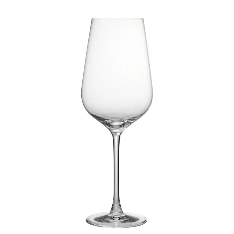 Bordeaux red wine glass 407–620 ml on white background