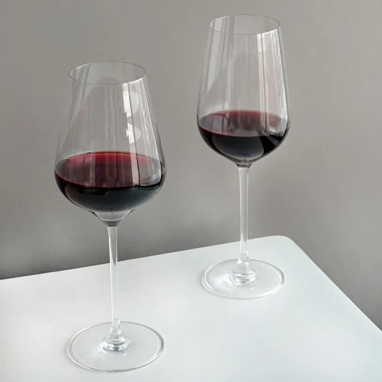 Bordeaux red wine glass with red wine