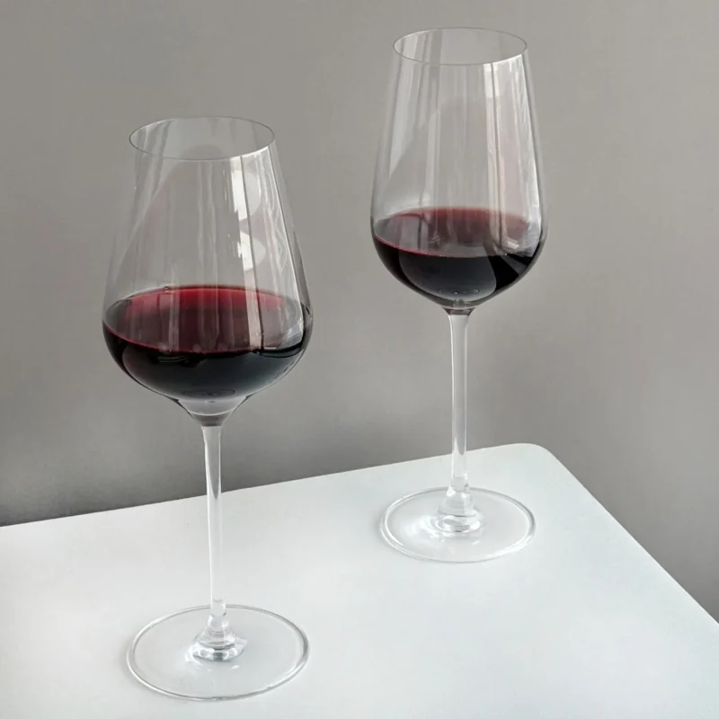 Bordeaux red wine glass with red wine